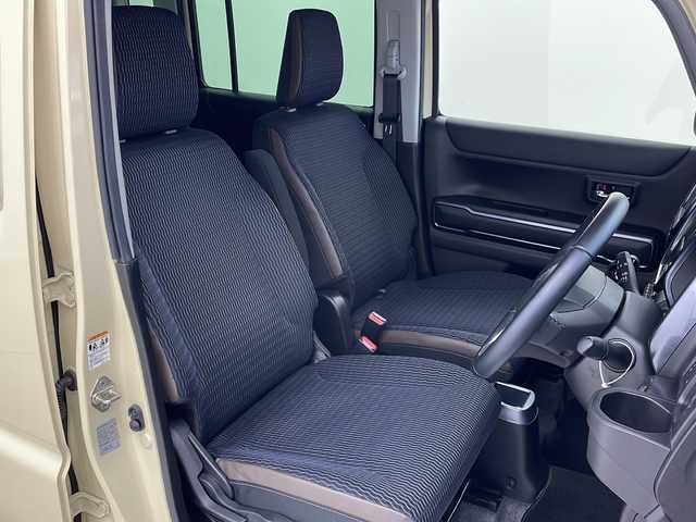 スズキ ハスラー Jスタイル 宮城県 2021(令3)年 3.1万km シフォンアイボリーメタリック/ガンメタリック2トーン 禁煙車/スズキセーフティサポート/・デュアルカメラブレーキサポート/・車線逸脱警報システム/・オートハイビームアシスト/社外7型ナビ/・CD.DVD.BT.SD/フルセグTV/ドライブレコーダー/LEDヘッドライト/LEDフォグライト/前席シートヒーター/革巻きステアリング/ステアリングスイッチ/ETC/社外フロアマット/純正15インチアルミホイール/プッシュスタート/スマートキー/横滑り防止装置