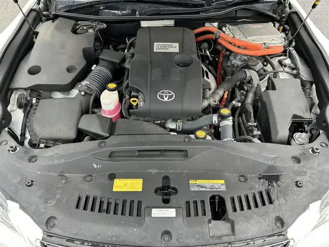 トヨタ クラウン ハイブリッド アスリートG 滋賀県 2013(平25)年 14.9万km ホワイトパールクリスタルシャイン 純正メーカーナビ/　【AM・FM/Bluetooth/DISC/USB】/バックカメラ/クルーズコントロール/横滑り防止システム/クリアランスソナー/ドライブレコーダー/パワーシートD/N/エアベンチレーションD/N/ステアリングヒーター/ステアリングスイッチ/ハンズフリーフォン/プッシュスタート/スマートキー/スペアキー/純正フロアマット/純正ドアバイザー/電動格納ミラー/EV MODE/テレビキャンセラー/フロントフォグ