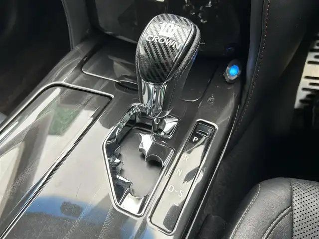 トヨタ クラウン ハイブリッド アスリートG 滋賀県 2013(平25)年 14.9万km ホワイトパールクリスタルシャイン 純正メーカーナビ/　【AM・FM/Bluetooth/DISC/USB】/バックカメラ/クルーズコントロール/横滑り防止システム/クリアランスソナー/ドライブレコーダー/パワーシートD/N/エアベンチレーションD/N/ステアリングヒーター/ステアリングスイッチ/ハンズフリーフォン/プッシュスタート/スマートキー/スペアキー/純正フロアマット/純正ドアバイザー/電動格納ミラー/EV MODE/テレビキャンセラー/フロントフォグ