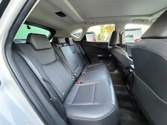 レクサス ＮＸ 250 千葉県 2023(令5)年 2.5万km ソニッククォーツ 純正ディスプレイオーディオTV/パノラマサンルーフ/パノラミックビューモニター/ブラックレザーシート/パワーババックドア/ルーフレール/ミラーヒーター/カードキー有/AC１００V/ブラインドスポットモニター/ステアリングスイッチ/ドラレコ前後/パドルシフト/ブレーイホールド/純正アルミ/フロアマット