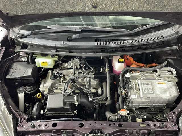 トヨタ アクア S スタイルブラック 沖縄県 2016(平28)年 8.3万km ディープアメジストマイカメタリック 県外仕入れ/禁煙車/純正7インチナビ（NSZT-W66T）/（フルセグ/CD/DVD/BT）/バックカメラ/衝突被害軽減ブレーキ/車線逸脱警報/オートライト/オートハイビーム/社外15インチアルミホイール/社外フロアマット/プッシュスタート/スマートキー/ドアバイザー