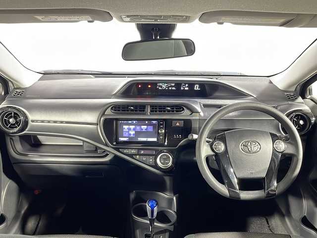 トヨタ アクア S スタイルブラック 沖縄県 2016(平28)年 8.3万km ディープアメジストマイカメタリック 県外仕入れ/禁煙車/純正7インチナビ（NSZT-W66T）/（フルセグ/CD/DVD/BT）/バックカメラ/衝突被害軽減ブレーキ/車線逸脱警報/オートライト/オートハイビーム/社外15インチアルミホイール/社外フロアマット/プッシュスタート/スマートキー/ドアバイザー