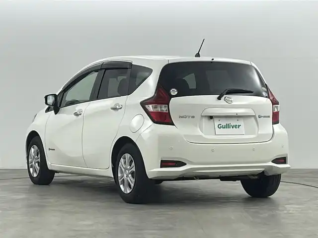 日産 ノート e－パワー B 福島県 2020(令2)年 2.3万km ホワイト エマージェンシーブレーキ/車線逸脱防止/踏み間違い防止/オートハイビーム/コーナーセンサー（前後）/社外7型ナビ/・BT.CD/DVD.SD/バックカメラ/ETC/ドライブレコーダー（前後）/プッシュスタート/純正フロアマット/ドアバイザー/電動格納ミラー