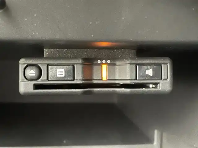 日産 ノート e－パワー B 福島県 2020(令2)年 2.3万km ホワイト エマージェンシーブレーキ/車線逸脱防止/踏み間違い防止/オートハイビーム/コーナーセンサー（前後）/社外7型ナビ/・BT.CD/DVD.SD/バックカメラ/ETC/ドライブレコーダー（前後）/プッシュスタート/純正フロアマット/ドアバイザー/電動格納ミラー