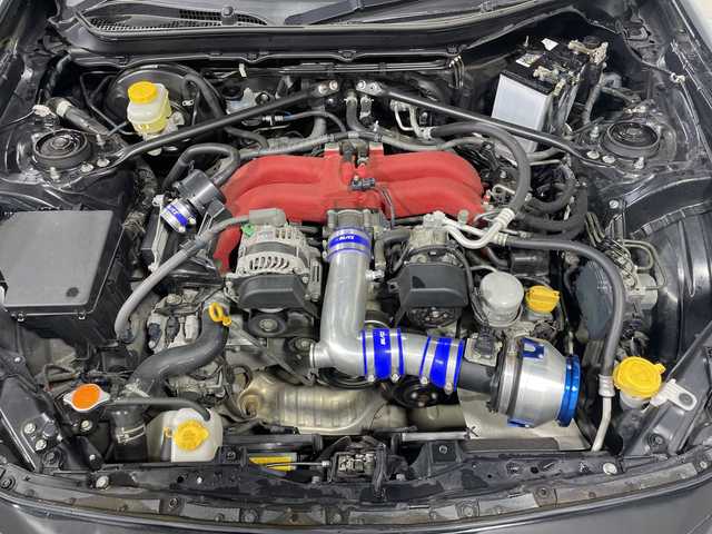 トヨタ ８６ GT 神奈川県 2017(平29)年 3.8万km クリスタルブラックシリカ 純正7インチナビ/ドライブレコーダー(360°)/AIMGAINエアロ/SaRDリアスポイラー/ガナドールマフラー/BLITZ　ADVANCE　PAWER　AIR　CLEANER/ASSURAレーダー/バックカメラ/クルーズコントロール/横滑り防止装置/ETC/LEDヘッドライト/フォグランプ/オートライト/電動格納ミラー/社外18インチAW/プッシュスタート/スマートキー/フロアマット/スペアキー/取扱説明書/保証書