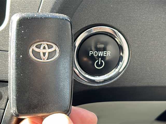 トヨタ プリウス S ツーリングセレクション 茨城県 2011(平23)年 5万km ブラック 社外ナビ　フルセグ/CD/DVD/BT/バックカメラ/ビルトインETC/オートライト/フォグランプ/純正フロアマット