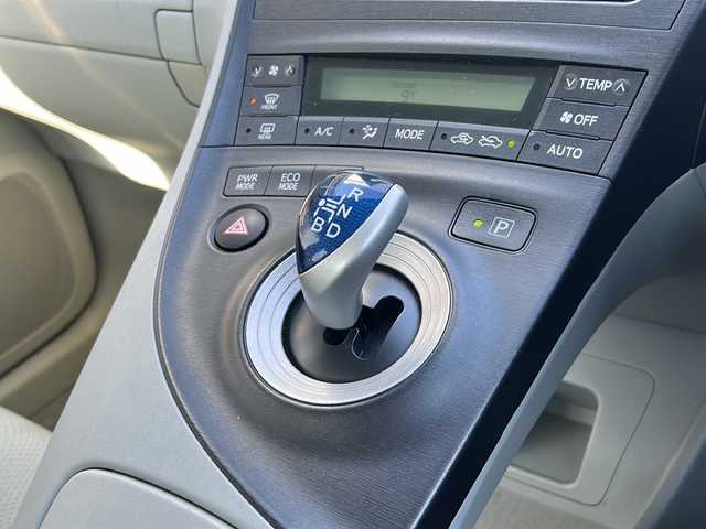 トヨタ プリウス S ツーリングセレクション 茨城県 2011(平23)年 5万km ブラック 社外ナビ　フルセグ/CD/DVD/BT/バックカメラ/ビルトインETC/オートライト/フォグランプ/純正フロアマット