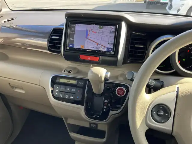 ホンダ Ｎ ＢＯＸ G Lパッケージ 三重県 2015(平27)年 7.4万km プレミアムブロンズパール ♪ワンオーナー/♪ルーフ白/♪社外ナビ・ワンセグ/♪パワースライドドア/♪スマートキー×２/♪プッシュスタート/♪アイドリングストップ/♪純正14インチAW/♪オートリトラクタブルミラー/♪ベンチシート/♪ステアリングスイッチ/♪プライバシーガラス/♪ドアバイザー/♪フロアマット/♪ヘッドライトレベライザー/♪横滑り防止装置