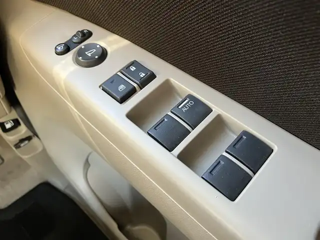 ホンダ Ｎ ＢＯＸ G Lパッケージ 三重県 2015(平27)年 7.4万km プレミアムブロンズパール ♪ワンオーナー/♪ルーフ白/♪社外ナビ・ワンセグ/♪パワースライドドア/♪スマートキー×２/♪プッシュスタート/♪アイドリングストップ/♪純正14インチAW/♪オートリトラクタブルミラー/♪ベンチシート/♪ステアリングスイッチ/♪プライバシーガラス/♪ドアバイザー/♪フロアマット/♪ヘッドライトレベライザー/♪横滑り防止装置