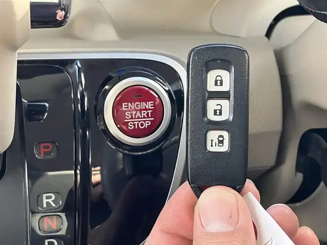 ホンダ Ｎ ＢＯＸ G Lパッケージ 三重県 2015(平27)年 7.4万km プレミアムブロンズパール ♪ワンオーナー/♪ルーフ白/♪社外ナビ・ワンセグ/♪パワースライドドア/♪スマートキー×２/♪プッシュスタート/♪アイドリングストップ/♪純正14インチAW/♪オートリトラクタブルミラー/♪ベンチシート/♪ステアリングスイッチ/♪プライバシーガラス/♪ドアバイザー/♪フロアマット/♪ヘッドライトレベライザー/♪横滑り防止装置