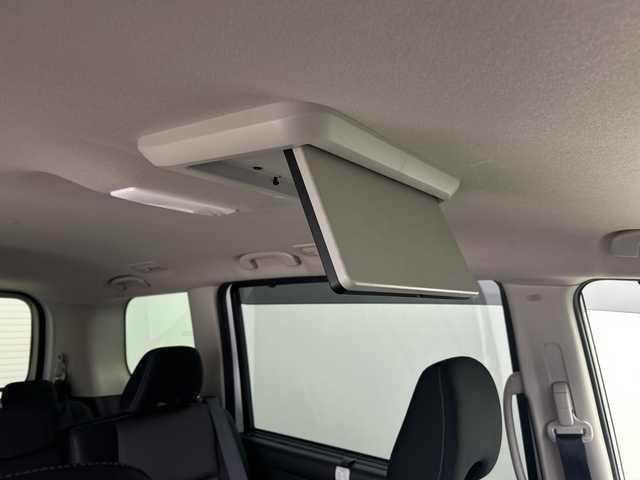 日産 セレナ ハイウェイスター 鹿児島県 2016(平28)年 7.3万km ブリリアントホワイトパール 純正SDナビ/(BT/CD/DVD/AM/FM/フルセグTV)/純正9インチフリップダウンモニター/アラウンドビューモニター/両側パワースライドドア/エマージェンシーブレーキ/バックカメラ/前後ドライブレコーダー/アイドリングストップ/前後コーナーセンサー/パーキングアシスト/ウォークスルー/電動パーキングブレーキ/オートホールド/革巻きステアリング/ステアリングスイッチ/TVキャンセラー/レーンキープアシスト/純正16インチアルミホイール/純正フロアマット/純正LEDヘッドライト/保証書/取扱説明書