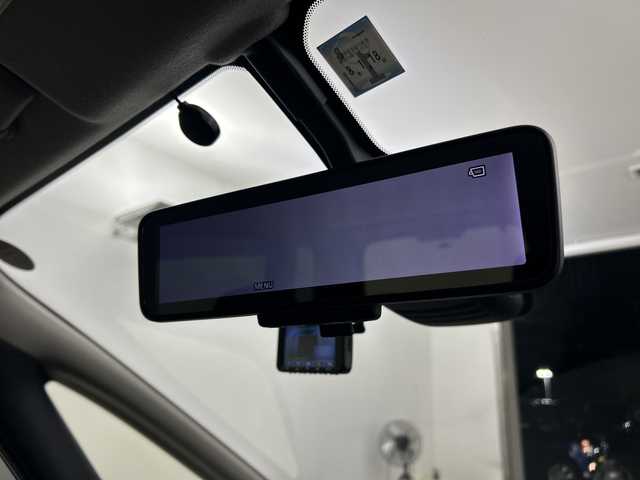 日産 セレナ ハイウェイスター 鹿児島県 2016(平28)年 7.3万km ブリリアントホワイトパール 純正SDナビ/(BT/CD/DVD/AM/FM/フルセグTV)/純正9インチフリップダウンモニター/アラウンドビューモニター/両側パワースライドドア/エマージェンシーブレーキ/バックカメラ/前後ドライブレコーダー/アイドリングストップ/前後コーナーセンサー/パーキングアシスト/ウォークスルー/電動パーキングブレーキ/オートホールド/革巻きステアリング/ステアリングスイッチ/TVキャンセラー/レーンキープアシスト/純正16インチアルミホイール/純正フロアマット/純正LEDヘッドライト/保証書/取扱説明書