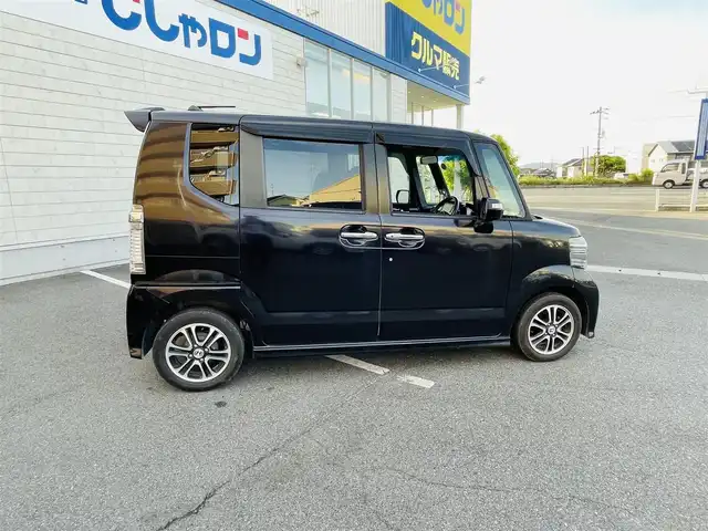 車両画像18