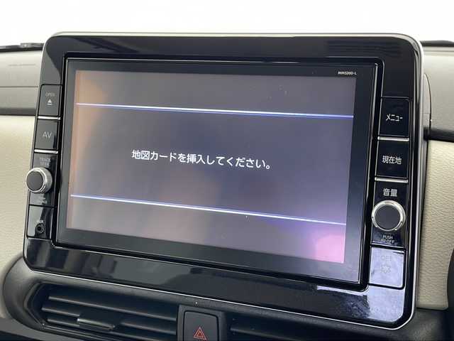 日産 ルークス X 千葉県 2021(令3)年 4.1万km ホワイトパール 衝突被害軽減システム/レーンキープアシスト/コーナーセンサー（前後）/横滑り防止装置/純正9インチSDナビ（MM320D-L）/　（Bluetooth/CD/DVD/USB/フルセグTV）/車外カメラ/　（バック/全方位）/純正ドライブレコーダー（前方のみ）/アイドリングストップ/パワーステアリング/純正フロアマット/両側パワースライドドア/オートライト
