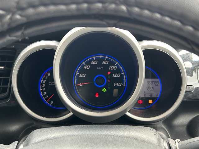 ホンダ Ｎ ＢＯＸ 2トーン モデューロXGターボPKG 愛知県 2013(平25)年 6.9万km プレミアムホワイトパール メモリーナビ/（FM/AM/BT/CD/DVD/SD)/バックカメラ/ドライブレコーダー/ETC/両側パワースライドドア/純正15インチAW/ステアリングスィッチ/パドルシフト/ウィンカードアミラー/HIDヘッドライト/フォグランプ/ドアバイザー