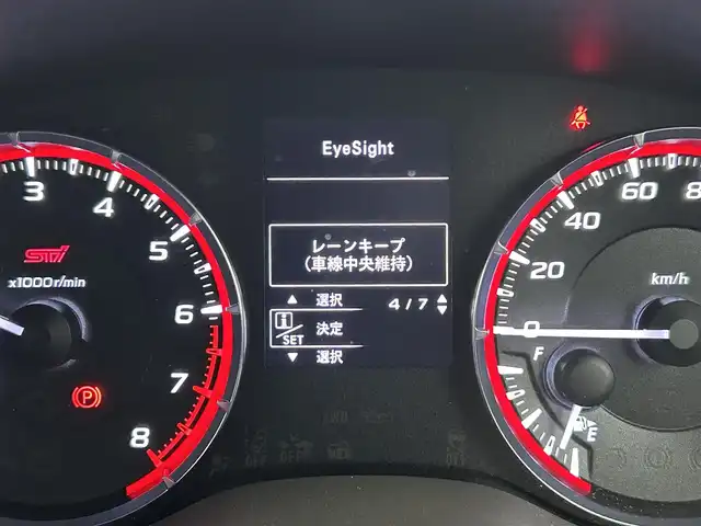 スバル レヴォーグ 1．6STIスポーツアイサイト 福岡県 2017(平29)年 3.6万km クリスタルホワイトP 純正ナビ（ＢＴ，フルセグＴＶ）　/Ｂ．Ｓカメラ　/ＥＴＣ　/ＡＣＣ　/コーナーセンサー　/衝突軽減ブレーキ　/レーンキープ　/ＢＳＭ　/パドルシフト　/本革レザーシート　/シートヒーター　/パワーシート　/純正１８インチＡＷ