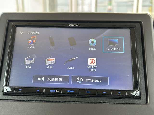 ホンダ Ｎ ＢＯＸ G ホンダセンシング 静岡県 2018(平30)年 6万km プラチナホワイトパール 社外メモリナビ/・CD/・DVD/・ワンセグTV/・Bluetooth/・AM/・FM/主要装備/・ホンダセンシング/・衝突軽減/・ACC/・レーンキープ/・バックカメラ/・ETC/・ドラレコ/・ステアリングスイッチ/・LEDヘッドライト/・オートライト/・スマートキー/・プッシュスタート