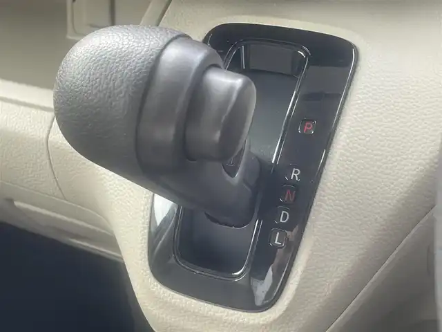 ホンダ Ｎ ＢＯＸ G ホンダセンシング 熊本県 2018(平30)年 6万km プラチナホワイトパール ホンダセンシング/プッシュスタート/社外ナビ/バックカメラ/ビルトインETC/ドライブレコーダー/レーダークルーズ/LEDヘッドライト/オートライト/横滑り防止装置/ウィンカーミラー/フロアマット/ドアバイザー/新車保証書/取扱説明書