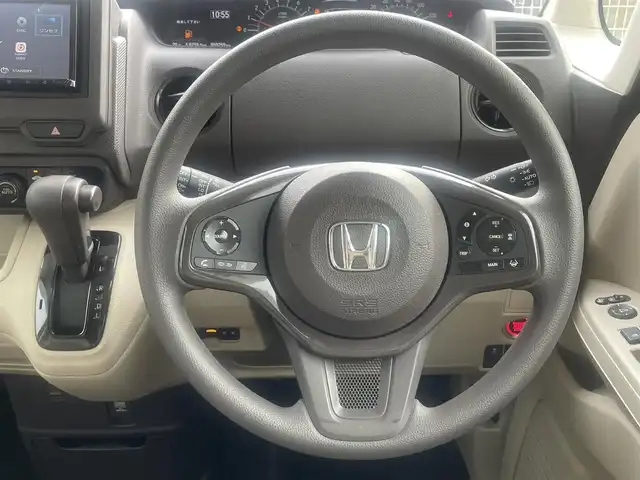 ホンダ Ｎ ＢＯＸ G ホンダセンシング 熊本県 2018(平30)年 6万km プラチナホワイトパール ホンダセンシング/プッシュスタート/社外ナビ/バックカメラ/ビルトインETC/ドライブレコーダー/レーダークルーズ/LEDヘッドライト/オートライト/横滑り防止装置/ウィンカーミラー/フロアマット/ドアバイザー/新車保証書/取扱説明書