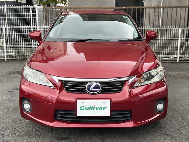 レクサス ＣＴ 200h バージョンC 京都府 2011(平23)年 6.9万km レッドマイカクリスタルシャイン 純正HDDナビ/ワンセグ /バックカメラ /HIDライト　/前後コーナーセンサー　/クルーズコントロール　/パドルシフト　/スマートキー　/前席シートヒーター　/純正AW17インチ　/アイドリングストップ　/純正ETC/Bluetooth/CD/DVD再生機能有/USB/AUX/横滑り防止装置/Wエアバッグ