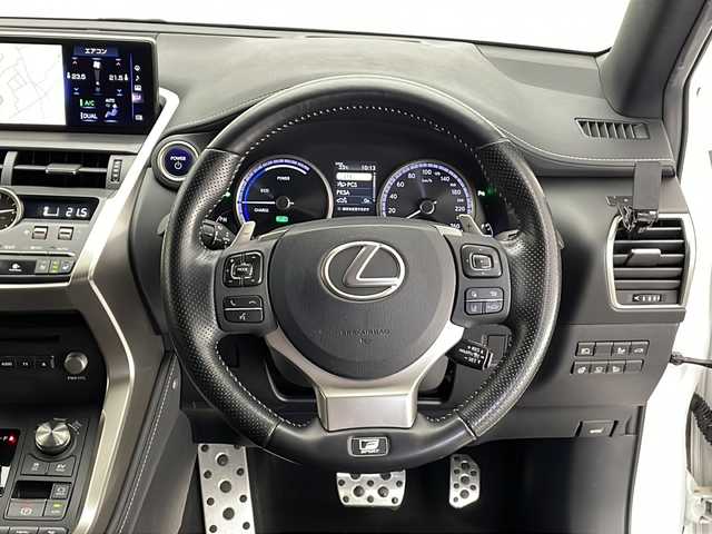 レクサス ＮＸ 300h Fスポーツ 長野県 2020(令2)年 5.2万km ソニッククォーツ 4WD/純正メモリナビ/（フルセグTV/SD/CD/BL/USB/AUX)/全方位カメラ/ビルトインETC2.0/ドライブレコーダー（前方）/アダプティブクルーズコントロール/レーントレーシングアシスト/プリクラッシュセーフティ/パーキングサポートアシスト/ロードサインアシスト/クリアランスソナー/ステアリングヒーター/パドルシフト/レザーシート/パワーシート（前席）/シートヒーター（前席）/エアシート（前席）/純正フロアマット/純正アルミホイール/置くだけ充電/LEDヘッドライト/オートマチックハイビーム/フォグランプ/電動リアゲート/スマートキー/スペアキー1本