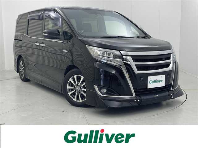 トヨタ エスクァイア ハイブリッド Gi 茨城県 2019(令1)年 2.4万km ブラック 純正9型ナビ/バックカメラ/フルセグ/TRDエアロ/TRDフロントグリル/衝突被害軽減ブレーキ/車線逸脱抑制装置/クルーズコントロール/オートマチックハイビーム/クリアランスソナー/両側電動スライドドア/車高調/ETC2.0/シートヒーター/純正15インチAW/LEDヘッドライト/スマートキー