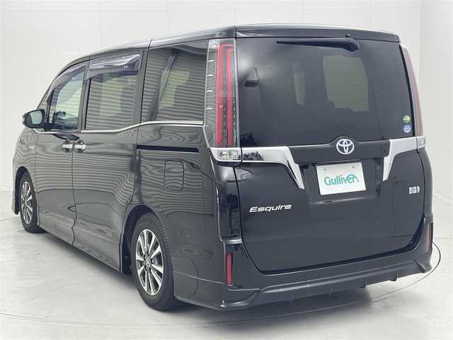 トヨタ エスクァイア ハイブリッド Gi 茨城県 2019(令1)年 2.4万km ブラック 純正9型ナビ/バックカメラ/フルセグ/TRDエアロ/TRDフロントグリル/衝突被害軽減ブレーキ/車線逸脱抑制装置/クルーズコントロール/オートマチックハイビーム/クリアランスソナー/両側電動スライドドア/車高調/ETC2.0/シートヒーター/純正15インチAW/LEDヘッドライト/スマートキー