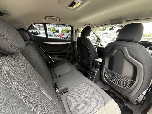 ＢＭＷ Ｘ２ xDrive20i 熊本県 2018(平30)年 4.1万km ミネラルホワイト 純正ナビ/【CD/DVD/USB/BT】/バックカメラ/アダプティブクルーズコントロール/衝突軽減ブレーキ/車線逸脱警報/コーナーセンサー/前後ドライブレコーダー/ステアリングリモコン/パワーバックドア/前席シートヒーター/アイドリングストップ/電動パーキング/オートライト/LEDヘッドライト/フォグランプ/純正17インチAW/プッシュスタート/スマートキー/スペアキー/純正フロアマット/取扱説明書
