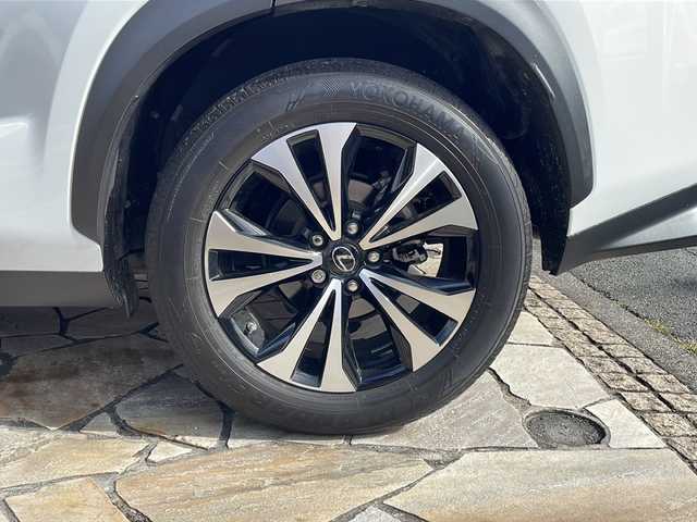 レクサス ＮＸ 300 Fスポーツ 静岡県 2018(平30)年 5.4万km ホワイトノーヴァガラスフレーク 【主要装備】/マークレビンソンプレミアムサウンド　/サンルーフ　/ブラインドスポットビューモニター　/３眼ＬＥＤヘッドライト　/レザーシート　/ヘッドアップディスプレイ　/純正１８インチアルミホイール　/パワーバックドア/シートベンチレーション/シートヒーター/ステアリングヒーター/ステアリングスイッチ/スペアキー有り/プッシュスタート/スマートキー/パドルシフト/レーダークルーズコントロール