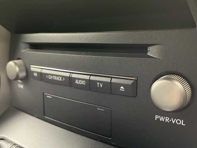 レクサス ＮＸ 300h Iパッケージ 千葉県 2020(令2)年 1.8万km グラファイトブラックガラスフレーク セーフティシステムプラス（予防安全パッケージ）/・プリクラッシュセーフティシステム/・レーントレーシングアシスト/・アダプティブハイビームシステム/・レーダークルーズコントロール/・ロードサインアシスト/・先行車発進告知機能/純正ナビゲーションシステム/・メモリーナビ/・地デジTV/・CD/DVD/・プレミアムサウンドシステム（10スピーカー）/・Blu-ray/・MicroSDカード/・Bluetooth接続/・USB入力端子/スマートキー/レザーシート/・パワーシート/・シートヒーター/LEDヘッドライト/パワーバックドア/ビルトインETC2.0