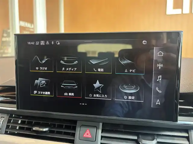 アウディ Ａ４ アバント 40TDIクワトロ Sライン 宮城県 2023(令5)年 2.5万km デイトナグレーパールエフェクト ワンオーナー/ブラックスタイリングパッケージ/アダプティブクルーズコントロール/レーンキープアシスト/アウディサイドアシスト/バーチャルコックピット/MMIナビゲーションシステム/サラウンドビューカメラ/マトリクスLEDヘッドライト/ハーフレザーシート/シートヒーター/メモリ機能付きパワーシート/アドバンストキー/パワーバックドア/純正19インチAW/ダンピングコントロールスポーツサスペンション/ステアリングスイッチ/パドルシフト