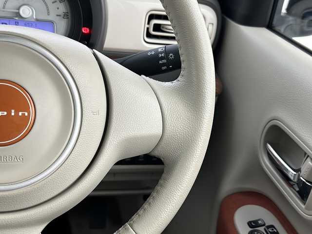 スズキ ラパン S セレクション 宮城県 2018(平30)年 6.1万km ブリスクブルーメタリック/ホワイト2トーンルーフ 禁煙車/スズキセーフティサポート/・車線逸脱警報/・横滑り防止装置/デュアルセンサーブレーキサポート/社外8インチナビ/・BT.CD.AM.FM/前席シートヒーター/プッシュスタート/スマートキー/アイドリングストップ/HIDヘッドライト/オートライト/社外フロアマット/社外14インチAW/夏タイヤ積込み/【155/65/14】/電格ミラー/オートエアコン