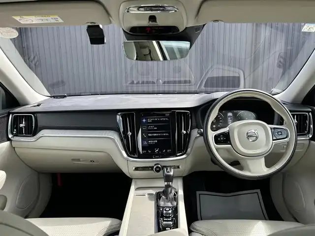 ボルボ Ｖ６０ クロスカントリー T5 AWD プロ 福島県 2019(平31)年 2.8万km パール harman/kardon /サンルーフ　/純正ナビ(CD/DVD/BT/USB)/バック/360°カメラ/アダプティブクルーズコントロール/ステアリングスイッチ/白レザーシート/シートヒーター/パワーシート/パワーバックドア/オートホールド/ヘッドアップディスプレイ/LEDヘッドライト/純正19AW/純正フロアマット/ドライブレコーダー/取扱説明書/保証書/スペアキー