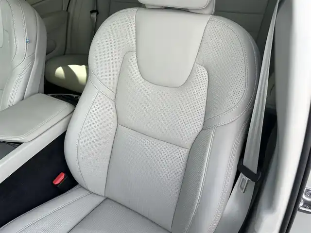 ボルボ Ｖ６０ クロスカントリー T5 AWD プロ 福島県 2019(平31)年 2.8万km パール harman/kardon /サンルーフ　/純正ナビ(CD/DVD/BT/USB)/バック/360°カメラ/アダプティブクルーズコントロール/ステアリングスイッチ/白レザーシート/シートヒーター/パワーシート/パワーバックドア/オートホールド/ヘッドアップディスプレイ/LEDヘッドライト/純正19AW/純正フロアマット/ドライブレコーダー/取扱説明書/保証書/スペアキー