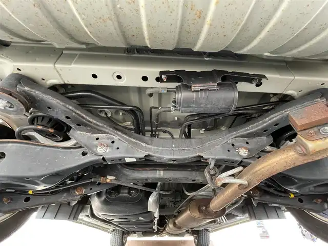 日産 エルグランド 250ハイウェイスターS 滋賀県 2019(令1)年 5.4万km ブリリアントホワイトパール 両側パワースライドドア/純正7インチナビ【MJ119D-W】/(AM/FM/CD/DVD/ワンセグ/Bluetooth/SD/iPod/USB)/バックカメラ/ビルトインETC/ドライブレコーダー/追従型クルーズコントロール/踏み間違い防止アシスト/ブレーキアシスト/プリクラッシュブレーキアシスト/TCS（トラクションコントロールシステム）/VDC（ビークルダイナミクスコントロール）/レーンキープアシスト/車間自動制御システム	/ASCD（オートスピードコントロール装置）/ABS（アンチロックブレーキシステム）/コーナー・バックセンサー（ソナー）/標識検知機能/電動格納ミラー/革巻きステアリング/ステアリングスイッチ/オートライト/LEDヘッドライト/フロントフォグ/フルオートエアコン/プッシュスタート/スマートキー