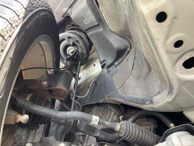 日産 エルグランド 250ハイウェイスターS 滋賀県 2019(令1)年 5.4万km ブリリアントホワイトパール 両側パワースライドドア/純正7インチナビ【MJ119D-W】/(AM/FM/CD/DVD/ワンセグ/Bluetooth/SD/iPod/USB)/バックカメラ/ビルトインETC/ドライブレコーダー/追従型クルーズコントロール/踏み間違い防止アシスト/ブレーキアシスト/プリクラッシュブレーキアシスト/TCS（トラクションコントロールシステム）/VDC（ビークルダイナミクスコントロール）/レーンキープアシスト/車間自動制御システム	/ASCD（オートスピードコントロール装置）/ABS（アンチロックブレーキシステム）/コーナー・バックセンサー（ソナー）/標識検知機能/電動格納ミラー/革巻きステアリング/ステアリングスイッチ/オートライト/LEDヘッドライト/フロントフォグ/フルオートエアコン/プッシュスタート/スマートキー