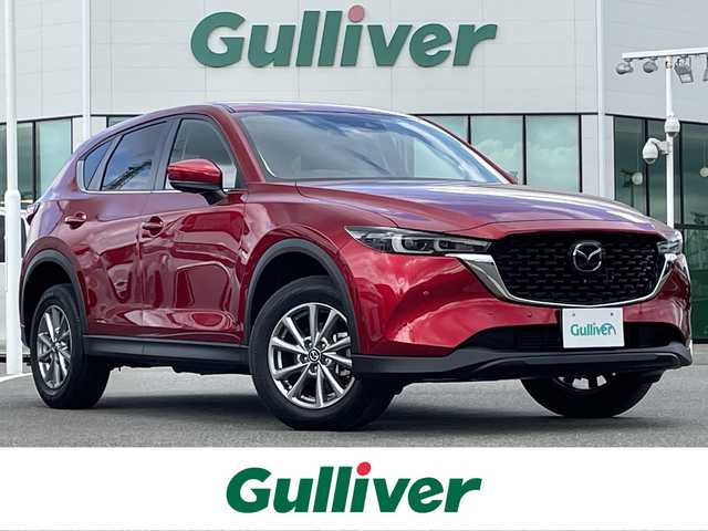 マツダ ＣＸ－５ XD スマートエディション 佐賀県 2022(令4)年 5万km ソウルレッドクリスタルM 純正10.25インチセンターディスプレイ/・フルセグTV/AM/FM/USB/Bluetooth/360°ビューモニター/ETC/ヘッドアップディスプレイ/電子パーキングブレーキ/AUTO HOLD機能/ISOFIX対応/革巻きステアリング/ステアリングリモコン/純正17インチアルミホイール/純正LEDヘッドライト/・オートマチックハイビーム/純正フロアマット/新車保証書/i-ACTIVSENSE/・アダプティブクルーズコントロール/・車線逸脱警報機能/・ブラインドスポットインフォメーション/・レーンキープアシストシステム/・スマートシティブレーキサポート/・パーキングセンサー