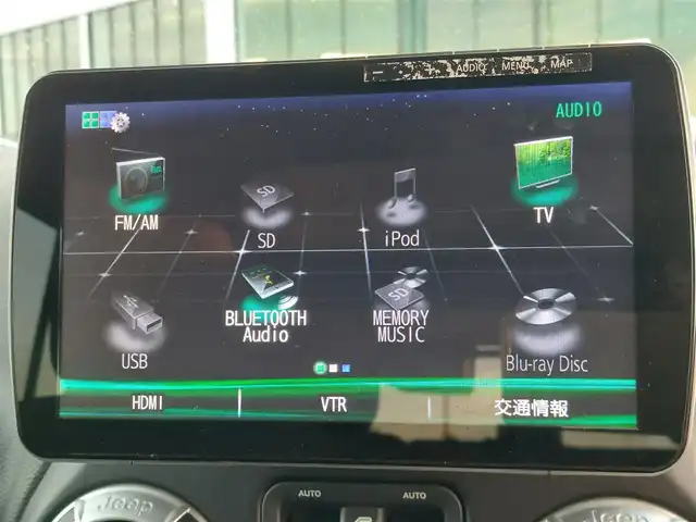 クライスラー・ジープ ジープ ラングラー アンリミテッド サハラ 茨城県 2016(平28)年 5.8万km ブライトホワイト 社外９インチ型ナビ/フルセグTV/バック＆左サイドカメラ/ETC/自動防眩機能ミラー/ヒルディセントコントロール/クルーズコントロール/トランスファー/オートライト/ヘッドライトレベライザー/ヒーテッドドアミラー/ALPINEスピーカー/純正フロアマット/純正アルミホイール/リモコンキー