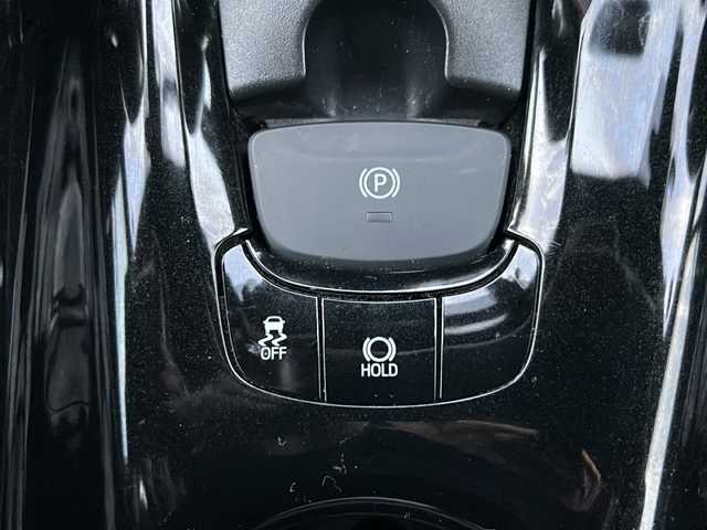 トヨタ Ｃ－ＨＲ G－T 石川県 2017(平29)年 17.4万km ブラックマイカ 4WD/ワンオーナー/トヨタセーフティセンス/・プリクラッシュセーフティシステム/・レーンディパーチャーアラート/・レーダークルーズコントロール/バックカメラ/純正SDナビ/【Bluetooth・ワンセグ・CD・DVD・SD・AUX】/キセノンヘッドライト/・オートライト/・オートハイビーム/・フォグランプ/前席シートヒーター/前方ドライブレコーダー/横滑り防止装置/純正マット/保証書/取扱説明書