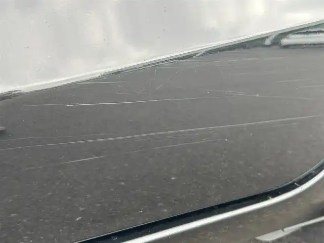 トヨタ アクア G ソフトレザーセレクション 岡山県 2017(平29)年 7万km ブラックマイカ 登録時走行距離　69156km/禁煙車/デジタルインナーミラー/特別仕様車専用シート/シートヒーター（D・N席）社外ナビ(MDV-D504BT)/　(CD/DVD/フルセグTVBluetooth)/クルーズコントロール(追従走行なし)/衝突被害軽減システム/車線逸脱警報（レーンキープアシスト）/先行車発進お知らせ/ETC/革巻きステアリング/ステアリングスイッチ/純正LEDヘッドライト/オートライト/ヘッドライトレベライザー/ナノイー/プッシュスタート/スマートキー/スペアキー×1/アイドリングストップ/ドアバイザー/電動格納ミラー/純正フロアマット/横滑防止装置/盗難防止装置/取扱説明書/新車時整備手帳（保証書）