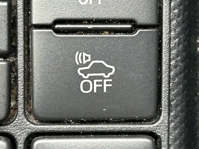 トヨタ アクア G ソフトレザーセレクション 岡山県 2017(平29)年 7万km ブラックマイカ 登録時走行距離　69156km/禁煙車/デジタルインナーミラー/特別仕様車専用シート/シートヒーター（D・N席）社外ナビ(MDV-D504BT)/　(CD/DVD/フルセグTVBluetooth)/クルーズコントロール(追従走行なし)/衝突被害軽減システム/車線逸脱警報（レーンキープアシスト）/先行車発進お知らせ/ETC/革巻きステアリング/ステアリングスイッチ/純正LEDヘッドライト/オートライト/ヘッドライトレベライザー/ナノイー/プッシュスタート/スマートキー/スペアキー×1/アイドリングストップ/ドアバイザー/電動格納ミラー/純正フロアマット/横滑防止装置/盗難防止装置/取扱説明書/新車時整備手帳（保証書）