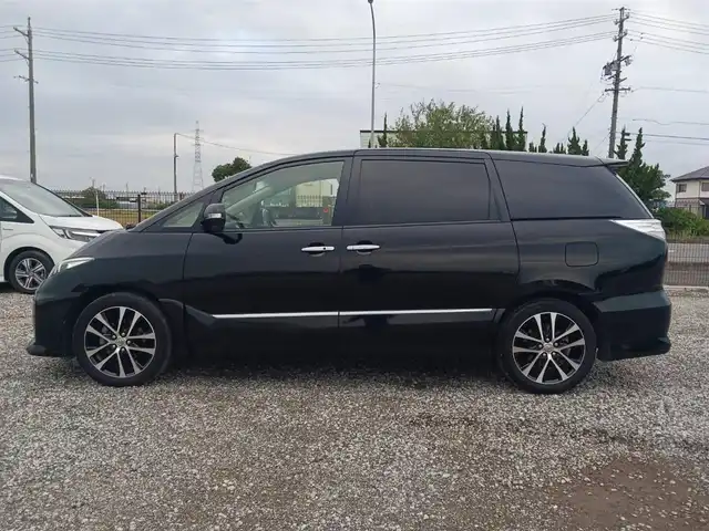 トヨタ エスティマ アエラス プレミアムエディション 福岡県 2014(平26)年 7.4万km ブラック カロッツェリアナビ/フルセグTV/両側パワースライドドア/バックモニター/ビルトインETC/ドライブレコーダー/パイオニア10型フリップダウンモニター/クルーズコントロール/HIDヘッドランプ/オートライト/オートエアコン/リアクーラー/革巻きステアリング/ステアリングスイッチ/ハーフレザーシート/運転席パワーシート/純正18インチアルミホイール/スマートキー/プッシュエンジンスタート/禁煙車