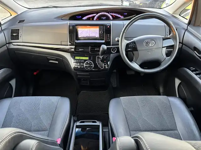 トヨタ エスティマ アエラス プレミアムエディション 福岡県 2014(平26)年 7.5万km ブラック カロッツェリアナビ/フルセグTV/両側パワースライドドア/バックモニター/ビルトインETC/ドライブレコーダー/パイオニア10型フリップダウンモニター/クルーズコントロール/HIDヘッドランプ/オートライト/オートエアコン/リアクーラー/革巻きステアリング/ステアリングスイッチ/ハーフレザーシート/運転席パワーシート/純正18インチアルミホイール/スマートキー/プッシュエンジンスタート/禁煙車