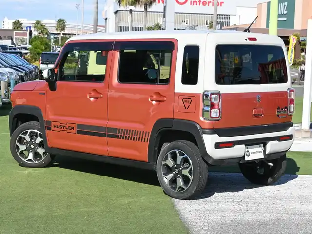 スズキ ハスラー HYBRID X 千葉県 2022(令4)年 2.5万km コーラルオレンジメタリック/ソフトベージュメタリック デュアルカメラブレーキサポート/純正メモリーナビ/地デジTV/【DVD/CD再生機能　Bluetooth接続】/全方位モニター/前席シートヒーター/革巻きステアリング/ステアリングスイッチ/ETC/LEDヘッドライト/フォグライト/リアコーナーセンサー/純正15インチアルミホイル/サイド/カーテンエアバッグ/携帯リモコン