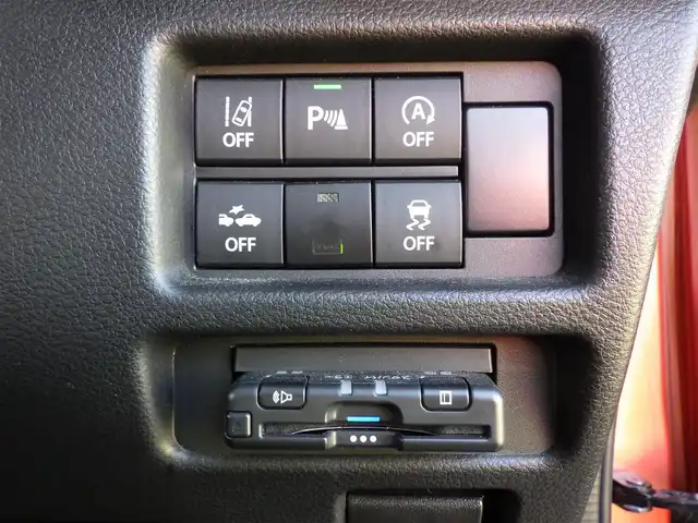 スズキ ハスラー HYBRID X 千葉県 2022(令4)年 2.5万km コーラルオレンジメタリック/ソフトベージュメタリック デュアルカメラブレーキサポート/純正メモリーナビ/地デジTV/【DVD/CD再生機能　Bluetooth接続】/全方位モニター/前席シートヒーター/革巻きステアリング/ステアリングスイッチ/ETC/LEDヘッドライト/フォグライト/リアコーナーセンサー/純正15インチアルミホイル/サイド/カーテンエアバッグ/携帯リモコン