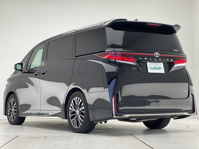 トヨタ ヴェルファイア ハイブリット Z プレミア 愛知県 2024(令6)年 1.6万km ブラック トヨタセーフティセンス/純正14型ディスプレイオーディオナビ/三眼LEDヘッドライト/ガラスルーフ/両側パワースライドドア/本革レザー/シートヒーター/エアシート/バックカメラ/電動リアゲート/パワーシート/ヘッドアップディスプレイ/ブラインドスポットモニター/コーナーセンサー/純正アルミホイール/ETC2.0/パドルシフト/レーンキープアシスト/ワイヤレス充電機/ドライブレコーダー/レーダークルーズコントロール/ステアリングスイッチ/スマートキー/プッシュスタート