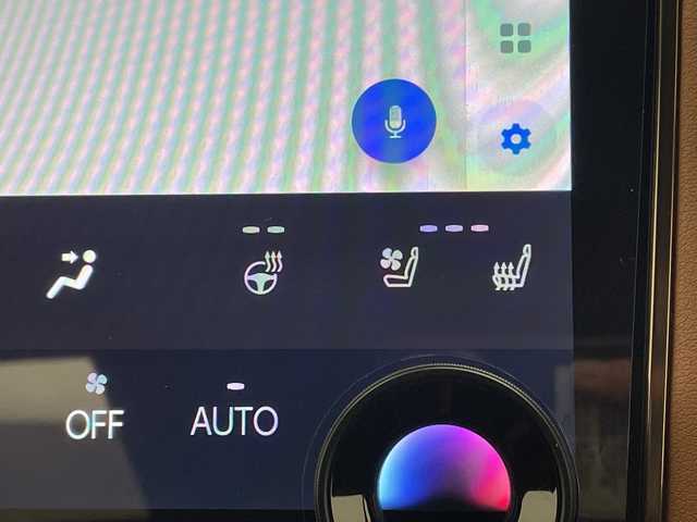 トヨタ ヴェルファイア ハイブリット Z プレミア 愛知県 2024(令6)年 1.6万km ブラック トヨタセーフティセンス/純正14型ディスプレイオーディオナビ/三眼LEDヘッドライト/ガラスルーフ/両側パワースライドドア/本革レザー/シートヒーター/エアシート/バックカメラ/電動リアゲート/パワーシート/ヘッドアップディスプレイ/ブラインドスポットモニター/コーナーセンサー/純正アルミホイール/ETC2.0/パドルシフト/レーンキープアシスト/ワイヤレス充電機/ドライブレコーダー/レーダークルーズコントロール/ステアリングスイッチ/スマートキー/プッシュスタート
