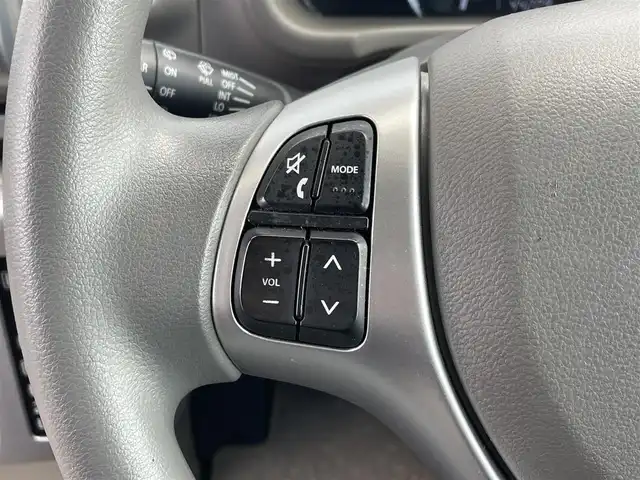 マツダ スクラム ワゴン PZターボ 滋賀県 2015(平27)年 4.5万km ムーンライトバイオレットパールメタリック 社外メモリナビ/(地デジTV CD DVD AM FM)/衝突軽減ブレーキ/横滑り防止装置/片側パワースライドドア/ステアリングリモコン/シートヒーター/プッシュスタート/スマートキー/ETC/純正フロアマット/電動格納ミラー/ドアバイザー/HIDヘッドライト/オートライト/純正14インチAW/クラリオンスピーカー積載