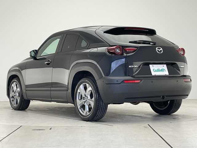 マツダ ＭＸ－３０ 愛知県 2022(令4)年 1.3万km ジェットブラックマイカ 純正9型ナビ/レーダークルーズコントロール/バックカメラ/ヘッドアップディスプレイ/コーナーセンサー/純正アルミホイール/ブラインドスポットモニター/LEDヘッドライト/パドルシフト/オートマチックハイビーム/ドライブレコーダー/ETC/衝突軽減システム/フルセグ/Bluetooth/ステアリングスイッチ/スマートキー/プッシュスタート