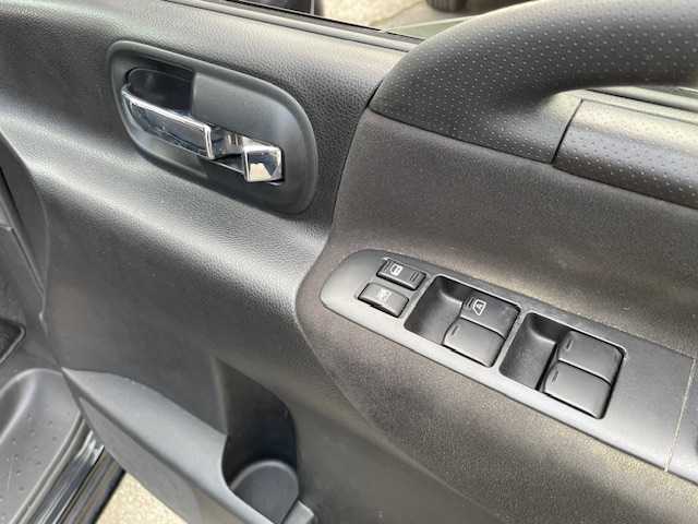 日産 セレナ 20S 神奈川県 2008(平20)年 12.8万km スーパーブラック ワンオーナー/純正HDDナビ/・ラジオ/CD/DVD/BT/AUX/バックカメラ/片側パワースライドドア/ETC/純正16インチAW/ウォークスルー/オートライト/純正ハロゲンヘッドライト/インテリジェントキー×2/ドアバイザー/純正フロアマット/取扱説明書/新車時保証書